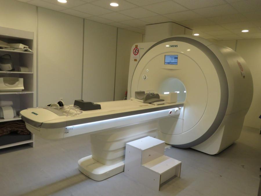 دستگاه MRI